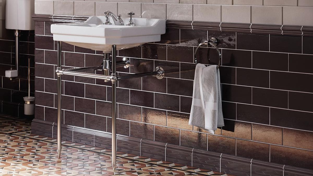 Washstands and Console Basins UK: Sizes, Finishes and Prices