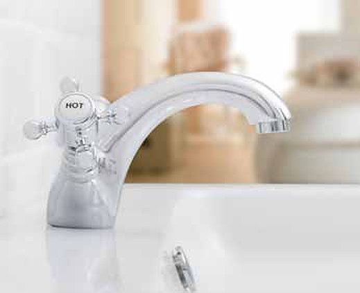 Balmore taps from the Tilelyte Brassware Collection in a bathroom setting