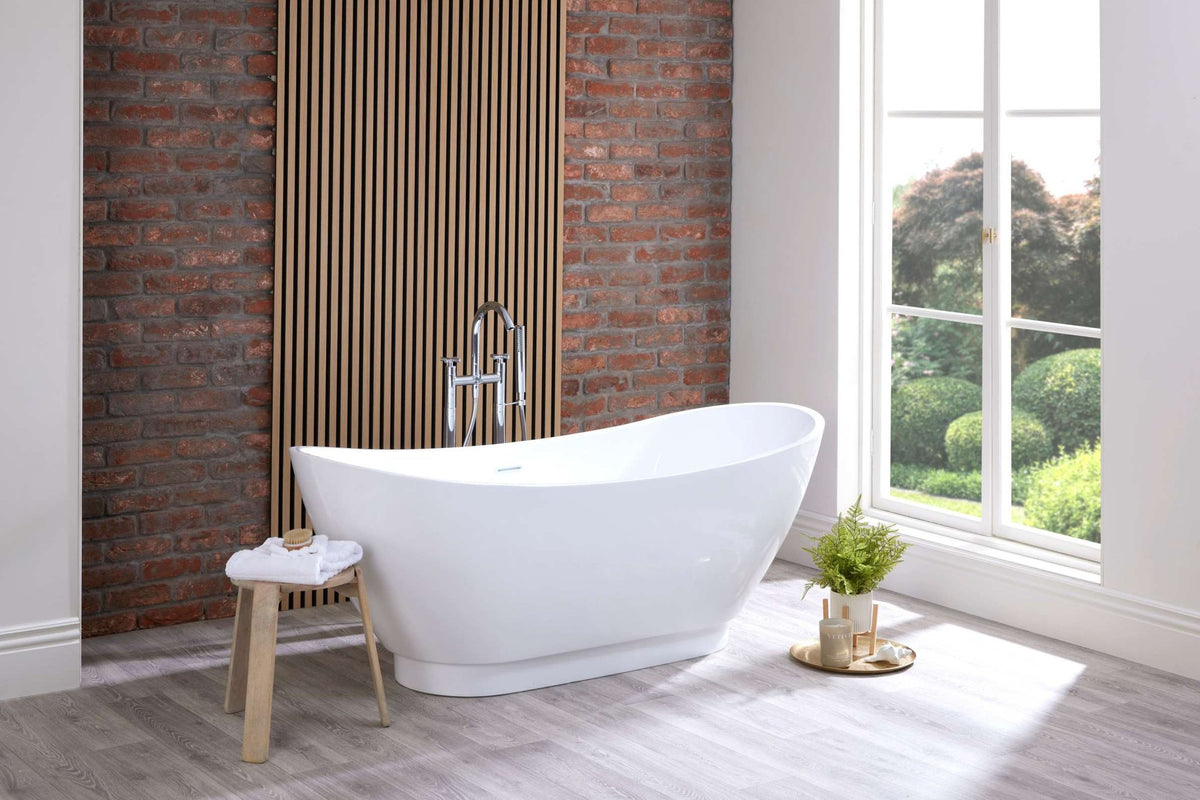Dora double-ended slipper bath from the side