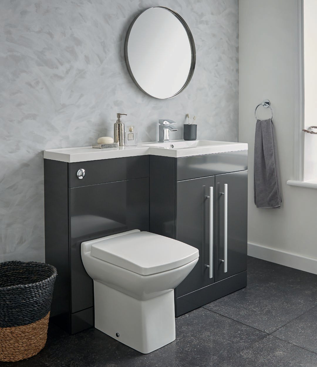 Duet 900mm L-Shaped Furniture Pack in a bathroom setting