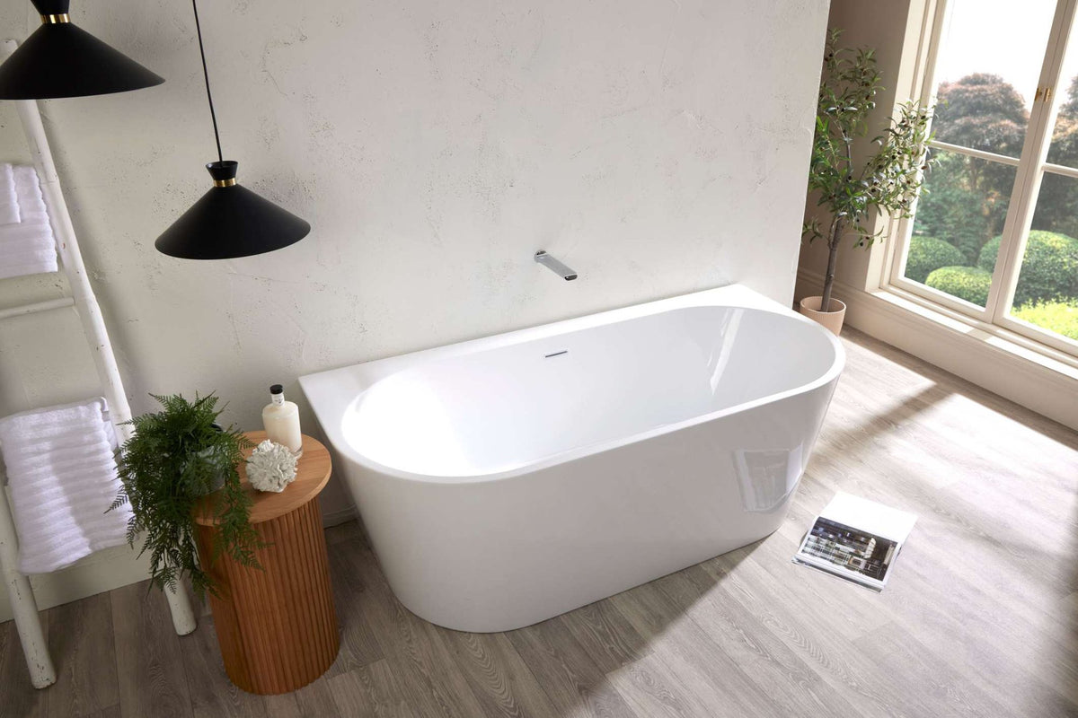 Gracie D-shaped back-to-wall bath in gloss white