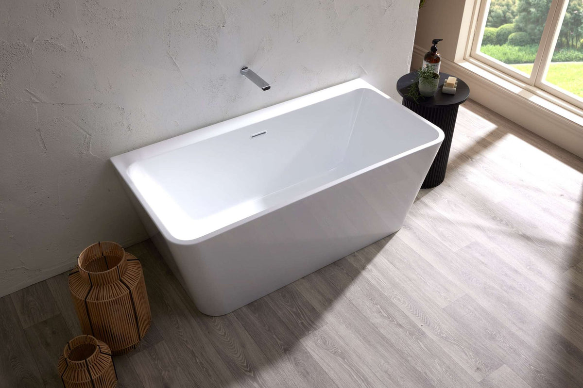 Juliet back-to-wall bath, angled view