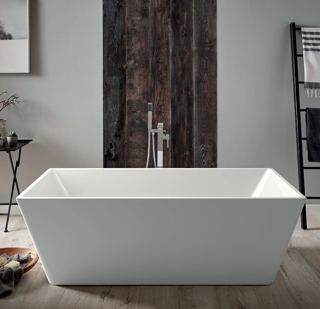 Kora Freestanding Bath, 1700mm, in a bathroom