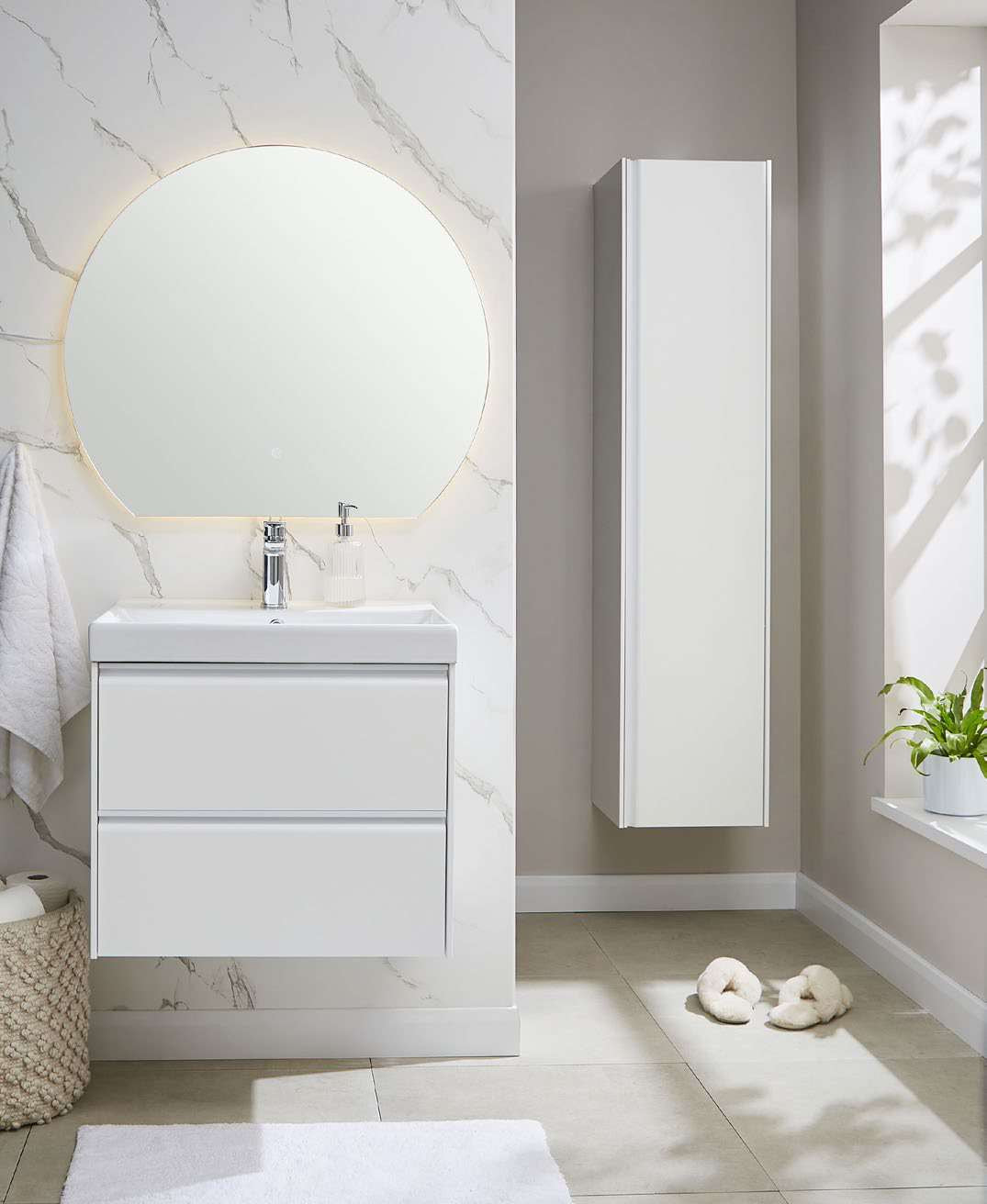 Luna 800mm Wall Hung Vanity Unit & Basin, 2 Drawers in a bathroom setting