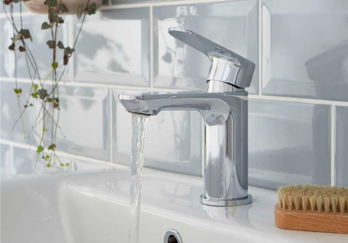 Lustra taps in a bathroom