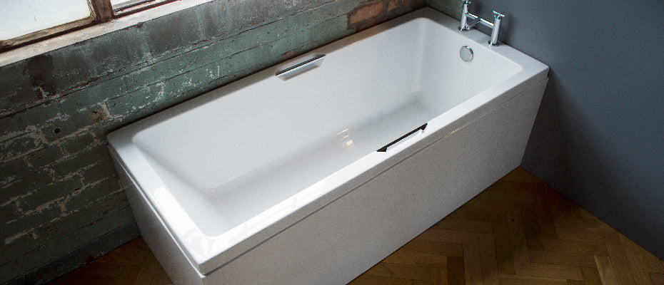 Carron Integra Twin Grip Single Ended Bath, in a bathroom setting